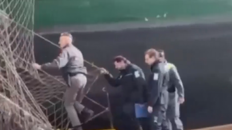 Финансовая гвардия Италии задержала судно, пришедшее из Новороссийска
Финансовая гвардия Италии задержала судно, пришедшее из Новороссийска
